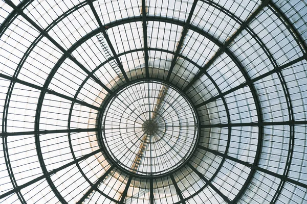 意大利米兰埃马努埃莱二世的玻璃穹顶 高质量的照片 — 图库照片