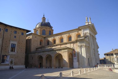 Urbino İtalya şehir merkezi katedrali. Yüksek kalite fotoğraf