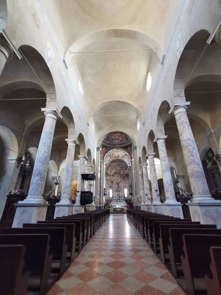 Nave Central Basílica San Próspero Reggio Emilia Italia Foto Alta — Foto de Stock