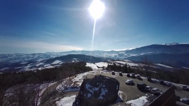 Vista Panorâmica Estacionamento Pedra Bismantova Reggio Emilia Castelnovo Monti Itália — Vídeo de Stock