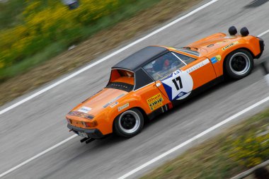 Reggio Emilia, İtalya - 2016 26 06: Reggio Apennines 'in serbest etkinliği Porsche 914. Yüksek kalite fotoğraf