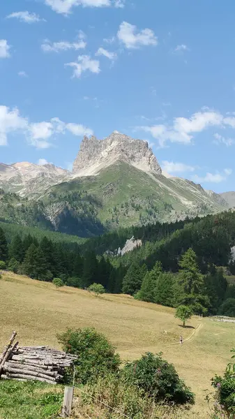 Επισκόπηση Των Βουνών Και Των Άλπεων Στο Valle Stretta Τορίνο — Φωτογραφία Αρχείου