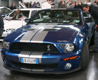 Rimini, İtalya - 2009 03: 26: My Special Car Rimini Akort, ücretsiz etkinlik Ford Mustang. Yüksek kalite fotoğraf