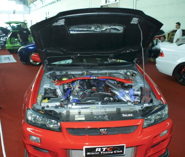 Rimini Italia 04 02 2011: Rimini Modifiye araba etkinliği Nissan Skyle Gtr R34, yüksek kaliteli fotoğraf