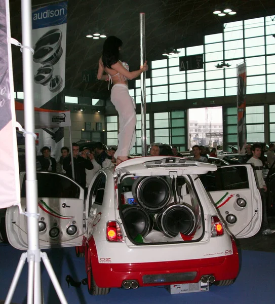 リミニ イタリア 2009年03月26日 私の特別車リミニチューニング 無料イベントフィアット500 高品質の写真 — ストック写真