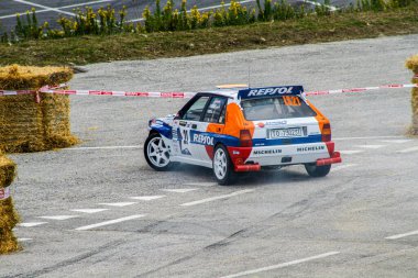 San Marino: 2010 09 01 Rally ücretsiz etkinlik klasik Lancia Delta Integrale Evoluzione Repsol Ralli Car. Yüksek kalite fotoğraf