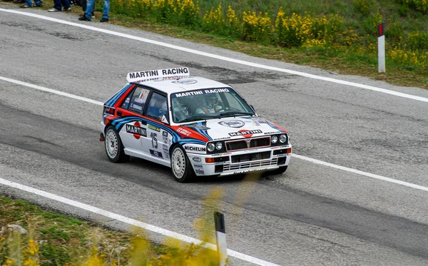 San Marino: 2010 09 01 Rally ücretsiz etkinliği Lancia Delta HF Integrale Martini Yarışları ralli sahnesinde. Yüksek kalite fotoğraf