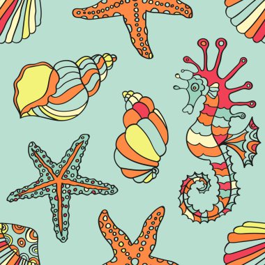 Deniz kabukları, denizyıldızı ve mavi arka plan üzerinde at