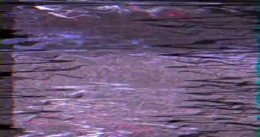 Yatay çizgilerle pembe agresif hata. 