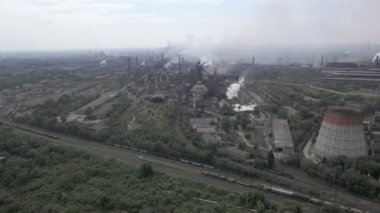 Sigara içilen boruların çevre kirliliğinin üst görünümü