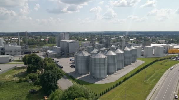 Vista aérea da fábrica de petróleo — Vídeo de Stock