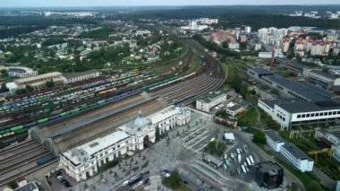 Lviv tren istasyonunun havadan görüntüsü