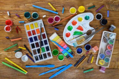 renkli bir şey çizmek sağlar 