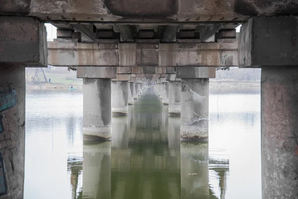 Under old bridge — Stock Photo, Image