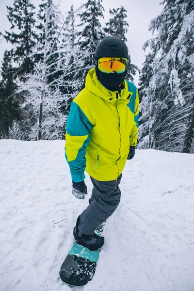 Man Riding Snowboard Snowed Hill Winter Sport Activities — Stock Photo, Image