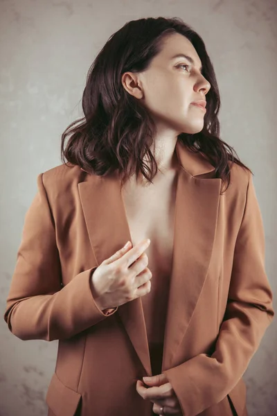 Style Sensual Portrait Young Stunning Woman Brown Jacket Studio Light — Stock Photo, Image