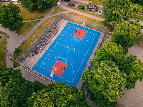 Κορυφαία Άποψη Του Δρόμου Μπάσκετ Site Παίζοντας Παιχνίδι Έξω — Φωτογραφία Αρχείου