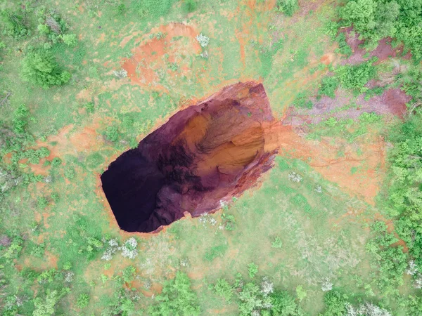 Overhead View Collapsed Mine Big Hole Land — Stock Photo, Image