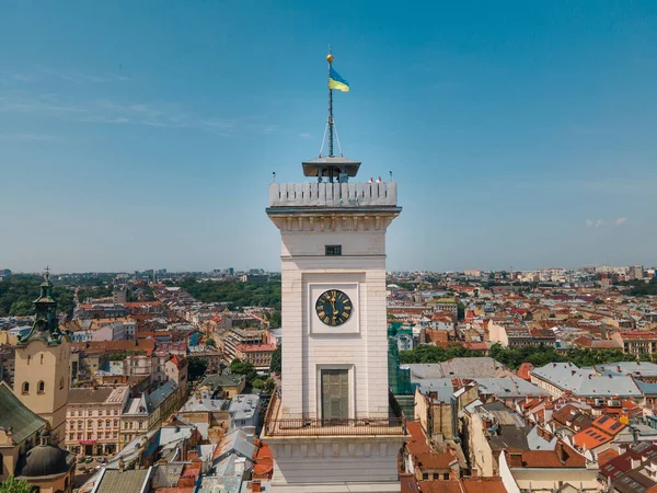 Vista Aérea Lviv Cidade Salão Sino Torre Edifício Cópia Espaço — Fotografia de Stock