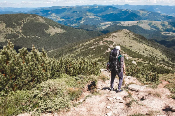 Young Hiker Man Mountains Summer Trekking Path Copy Space — Stock Photo, Image