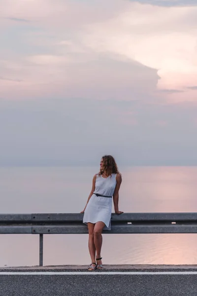 Woman White Dress Sunset Sea Copy Space — Photo