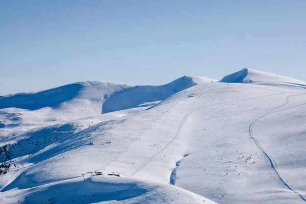 Panoramatický Výhled Zimní Zasněžené Hory Krásy Přírodě Kopírovat Prostor — Stock fotografie