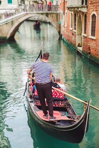 Venise Italie Mai 2019 Vue Sur Circulation Des Gondoles Dans — Photo