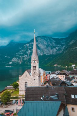 Hallstatt Köyü 'nün panoramik görünümü
