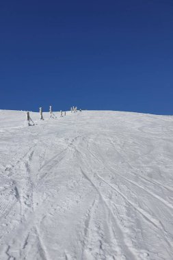 Karlı dağların görünümü kopyalama alanı
