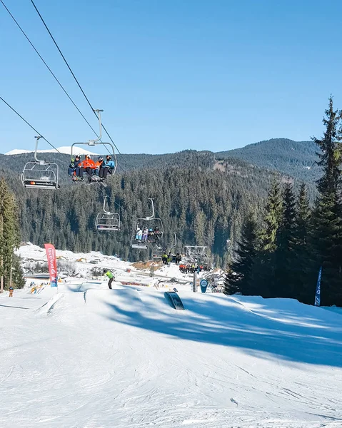 Bukovel Febrero 2021 Estación Esquí Invierno Esquí Snowboard — Foto de Stock