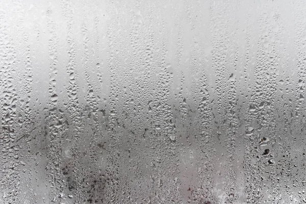 Feche Para Vidro Enevoado Com Gotas Água Drenando Para Baixo — Fotografia de Stock