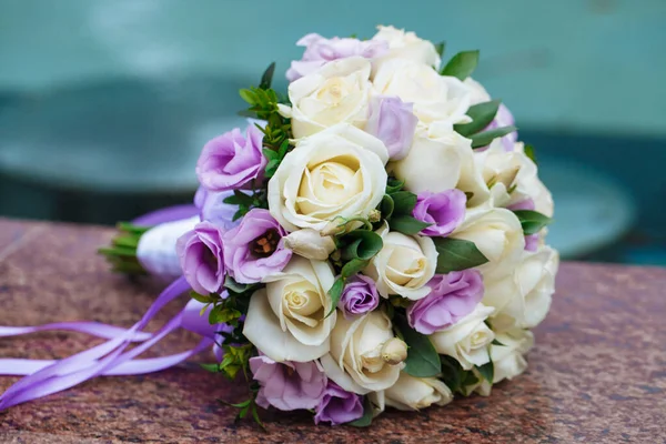 Beautiful Wedding Bouquet Natural Flowers Blurred Background Lies Granite — Stock Photo, Image