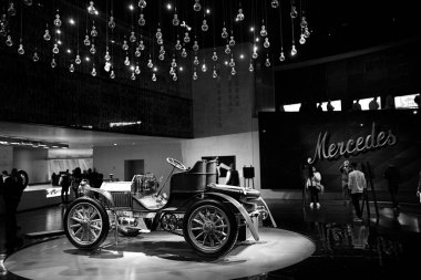 STUTTGART, GERMANY - 23, 2024 Mercedes-Benz Müzesi, Stuttgart, Almanya