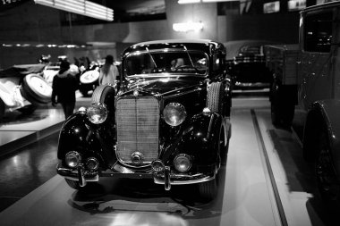 STUTTGART, GERMANY - 23, 2024 Mercedes-Benz Müzesi, Stuttgart, Almanya