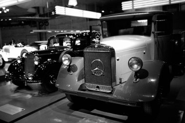 STUTTGART, GERMANY - 23, 2024 Mercedes-Benz Müzesi, Stuttgart, Almanya
