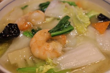 Japon Çin mutfağı: Tokyo, Japonya 'da deniz ürünleri tanmenleri (sıcak erişte)