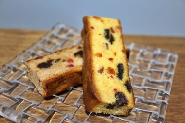 Tokyo, Japonya 'dan satın alınan meyveli kekler (karışık meyve ve kiraz)