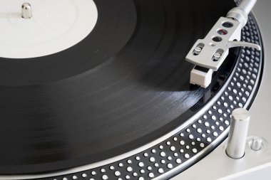 Vinil kayıt oyuncu
