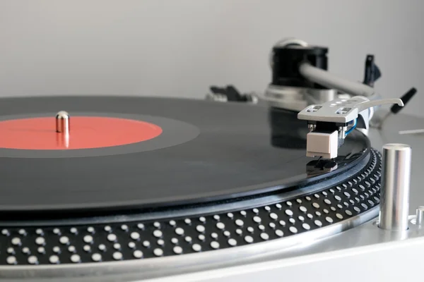Vinyl record on the player — Stock Photo, Image