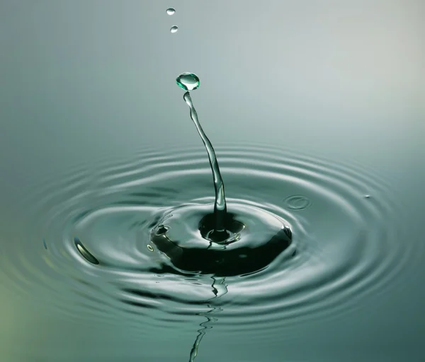 Peridoot Drop - Water Drops — Stockfoto