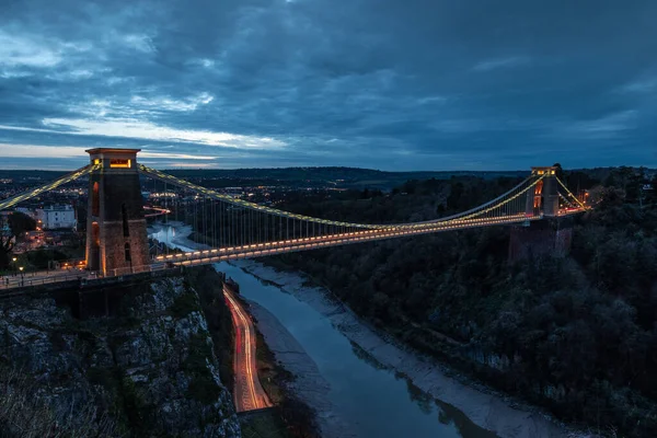 Clifton Suspension Bridge Sunset Light Trails Vehicles — Stock Photo, Image