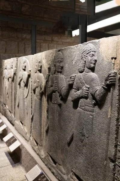 Trkiye, Ankara 'nın başkenti, Medeniyetler Müzesi' ndeki eserler, eserler, eserler ve heykeller.