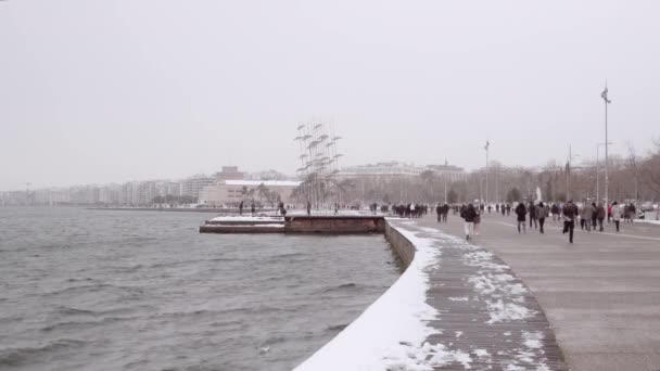 Thessaloniki Grekland Medea Fronten Träffar Med Tungt Snöfall Centrum Med — Stockvideo