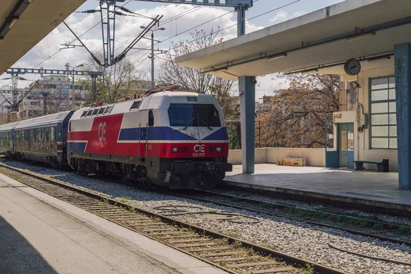 Selanik Yunanistan Modern Treni Bir Tren Istasyonunda Durdu Ose Taşımacılık — Stok fotoğraf