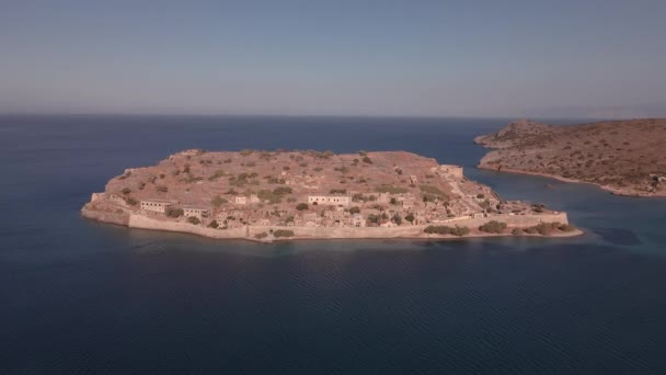 Spinalonga Isola Greca Drone Paesaggio Girato Con Case Vuote Vista — Video Stock
