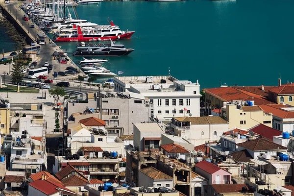Zakynthos Panorama Capital Grécia Com Navios Cruzeiro Ancorados Vista Ensolarada — Fotografia de Stock