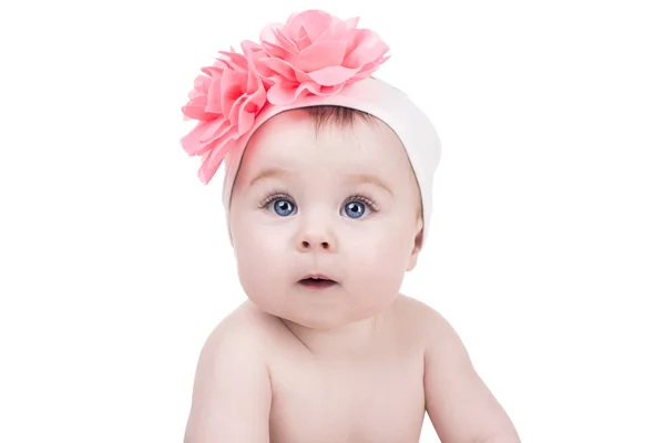 Мила маленька дівчинка з рожевою квіткою лука — стокове фото