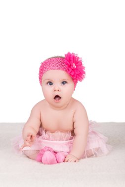 oturma ve bir kameraya sürpriz arıyor bebeğim