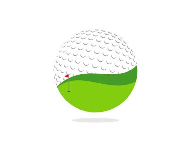 Yeşil saha ve kırmızı bayrak taşıyan golf topu