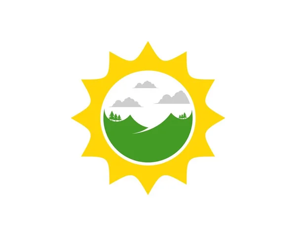 黄色の輝く太陽と緑の山の中 — ストックベクタ